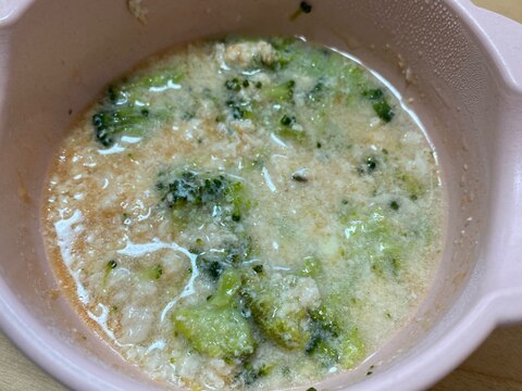 離乳食　とりとトマトブロッコリーの豆乳スープ